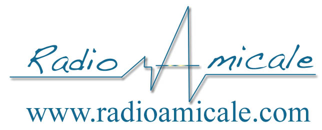 RADIO AMICALE www.radioamicale.com LA RADIO DES 4 COINS..   24 hrs.   JGM GAMAX est de Retour a Montreal > Comme un coutelas sur une papaye sans graine , la nouvelle est tombee . JGM GAMAX , l’animateur vedette de Unite FM en Floride - aux Emissions ( Rythmes et Plaisirs - Top tropical - Week-end en folie - Stars a la une - Boulevard des Tubes & Top des Tops) rend son micro. Apres 16 ans d'experience radiophonique (1991-2007) , l’homme va voir ailleurs si l’herbe est plus verte . Il se retrouve PDG d'une Nouvelle station de Radio ( Radio Amicale - www.radioamicale.com ) & Gerant d'artistes* en meme temps a Montreal . C'est ce qui fait que le dynamique GAMAX ne peut logiquement oeuvrer a Unite FM en Floride . Son depart sonne comme un avis d’obseques , car sans JGM GAMAX - selon toute vraisemblance la mine d’or , mine de rien car , deja on parle de crise chez les annonceurs . A moins de 3 mois des resultats du sondage Mediametrie , le depart de GAMAX ne fera pas du bien - Attention !!! Suivez Son Emission : KADANS KONPA tous les matins sur Radio AMICALE - diffusee sur Radio Etensel - 10hres PILE - 12hres (Noon) en Floride - Sur Radio Megapole - Radio Zenith - Radio Haiti konpa - Radio Vision - Radio Ambiance - Radio Magic Plus - Radio Star - Radio Sun -Radio Excelsior - Radio Heritage - Un vrai Reseau Radio : KADANS KONPA (Edition Week-End) Chak samedi swa depi-l fe 11 heures jusqu'a l'aube - Sur Radio Balade FM 102.3 Stereo en Haiti . En tout cas , l’herbe est plus verte pour L’HOMME semble-t-il * !!!Bravo a JGM-GAMAX : KEMBE RED PA MOLI - SE MOLI-A KI RED 